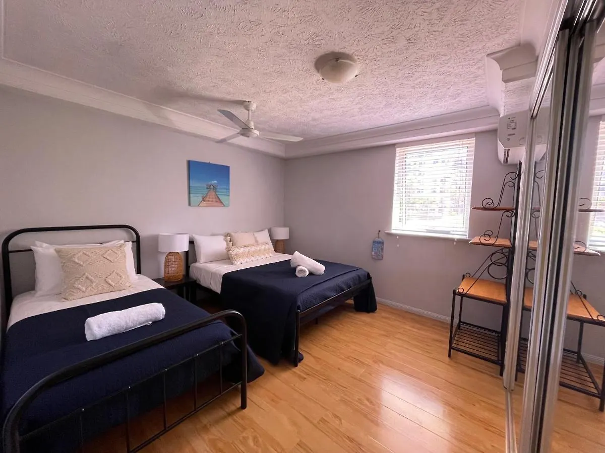 **** Aparthotel Wharf Boutique Apartments Gold Coast Australia