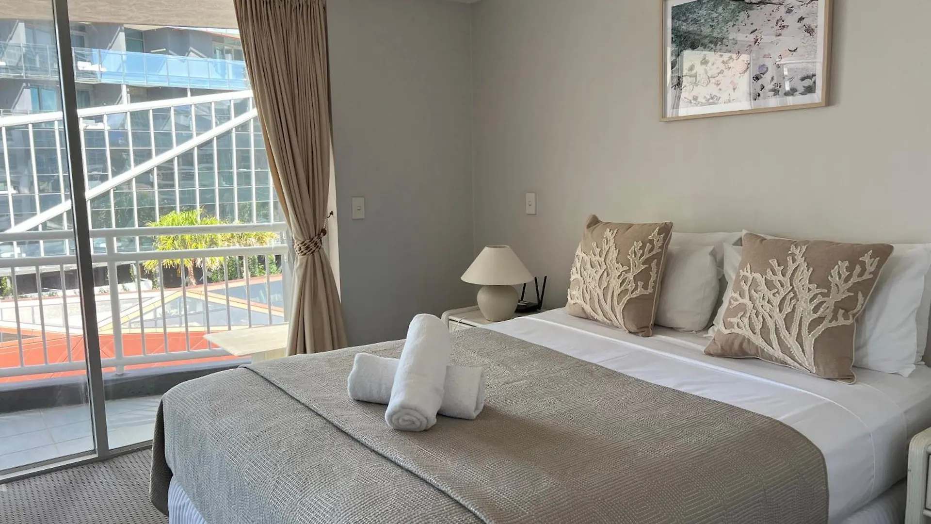 Wharf Boutique Apartments Gold Coast Aparthotel