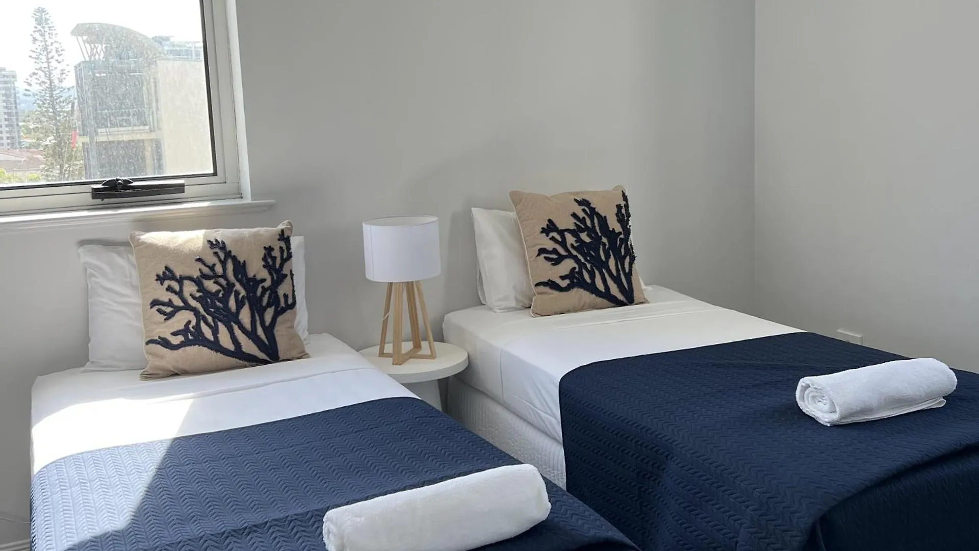 Wharf Boutique Apartments Gold Coast 4*,