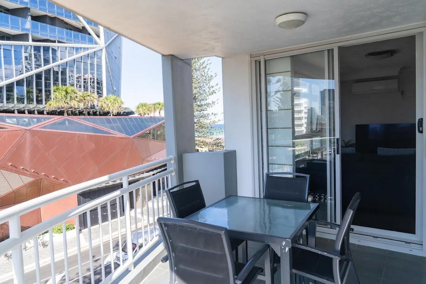 Wharf Boutique Apartments Gold Coast