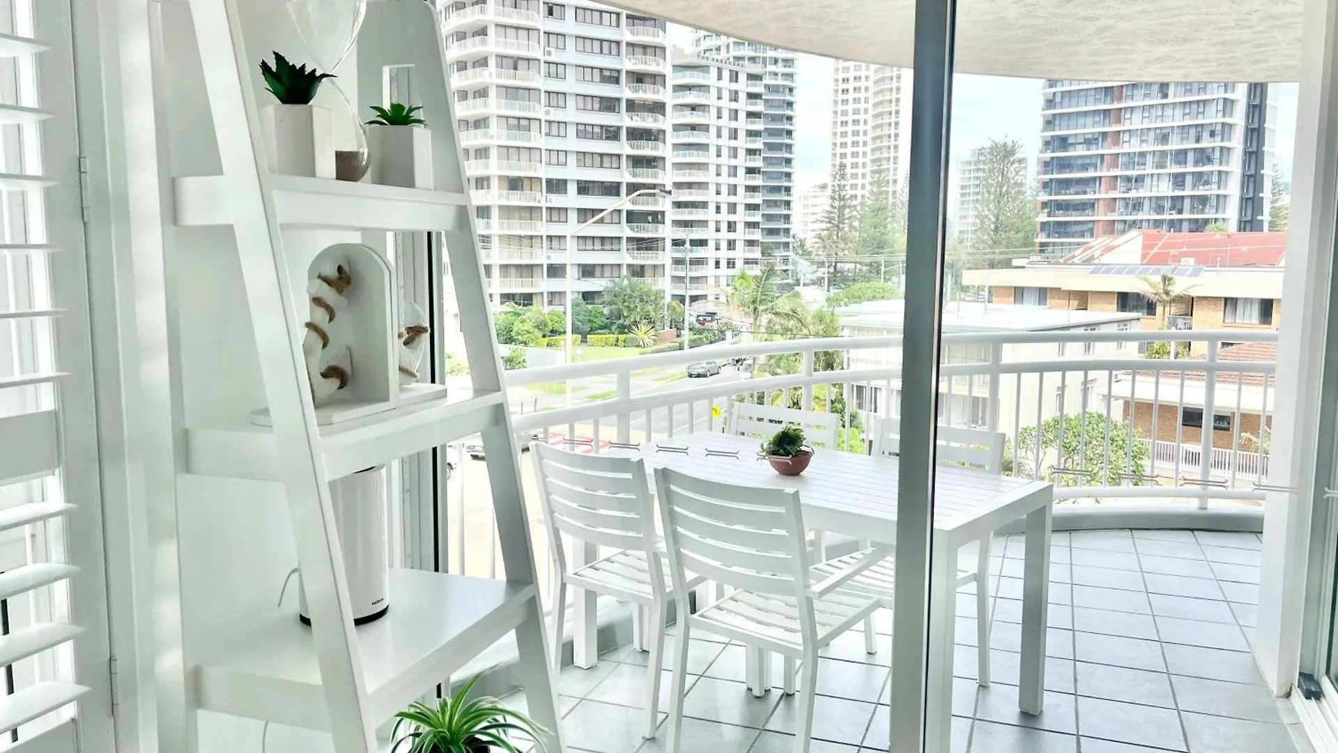 Aparthotel Wharf Boutique Apartments Gold Coast