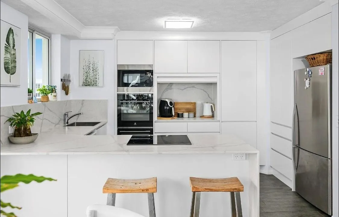 Wharf Boutique Apartments Gold Coast 4*,  Australia